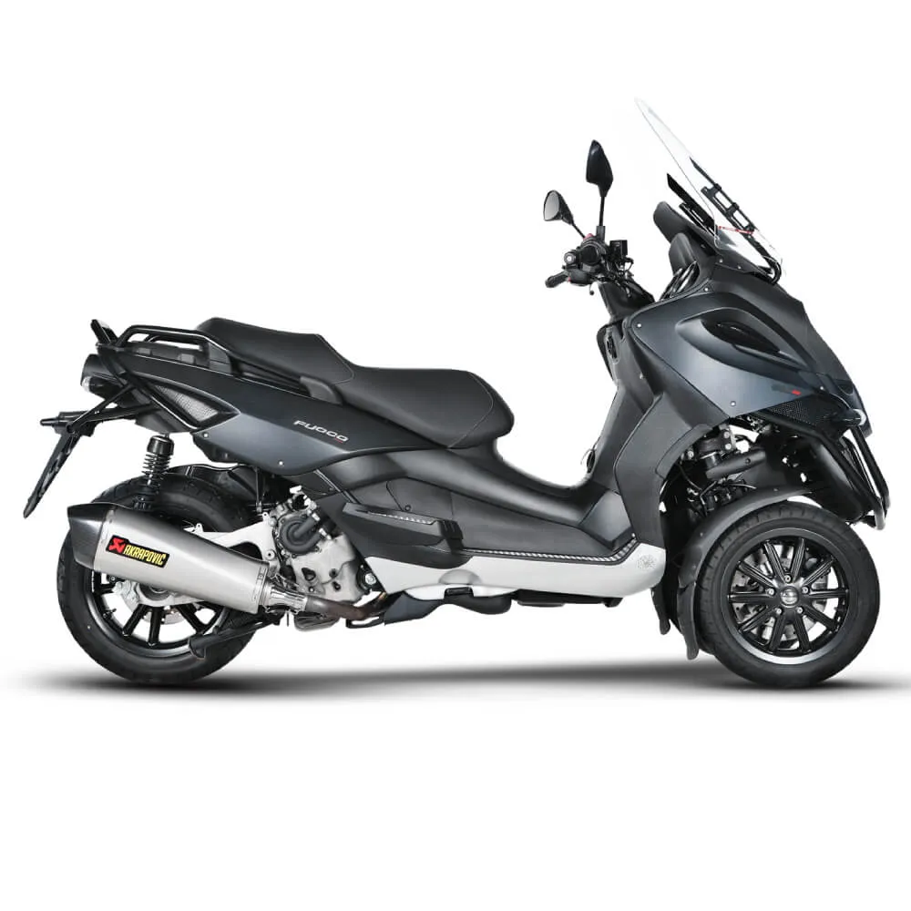 Akrapovic SP Titanium Slip-On Kit S-PI4SO3-HRSS