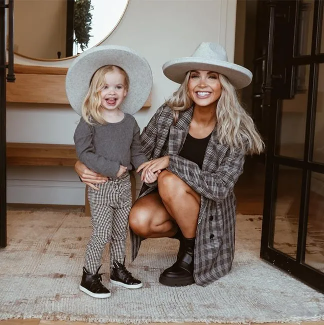 Kids Cara Loren Pencil Brim